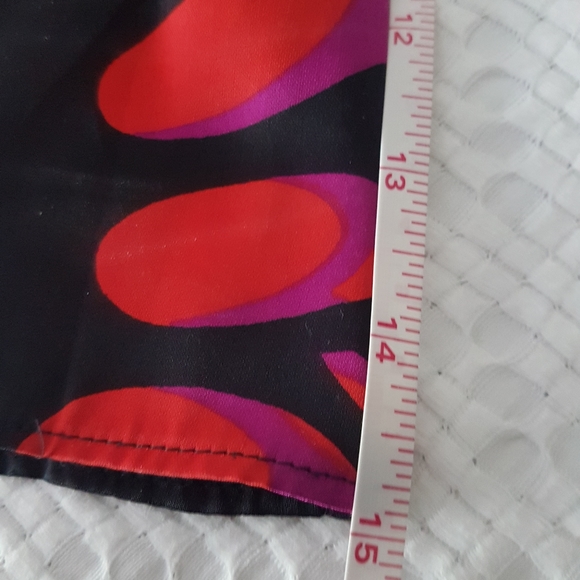 High-neck sleeveless top - Picture 5 of 5